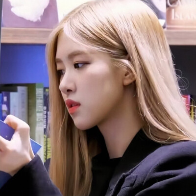 朴彩英rosé可二改
注明江舒允
已修复