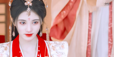 如意芳霏
鞠婧祎