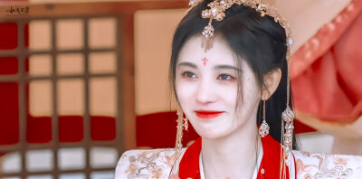 如意芳霏
鞠婧祎