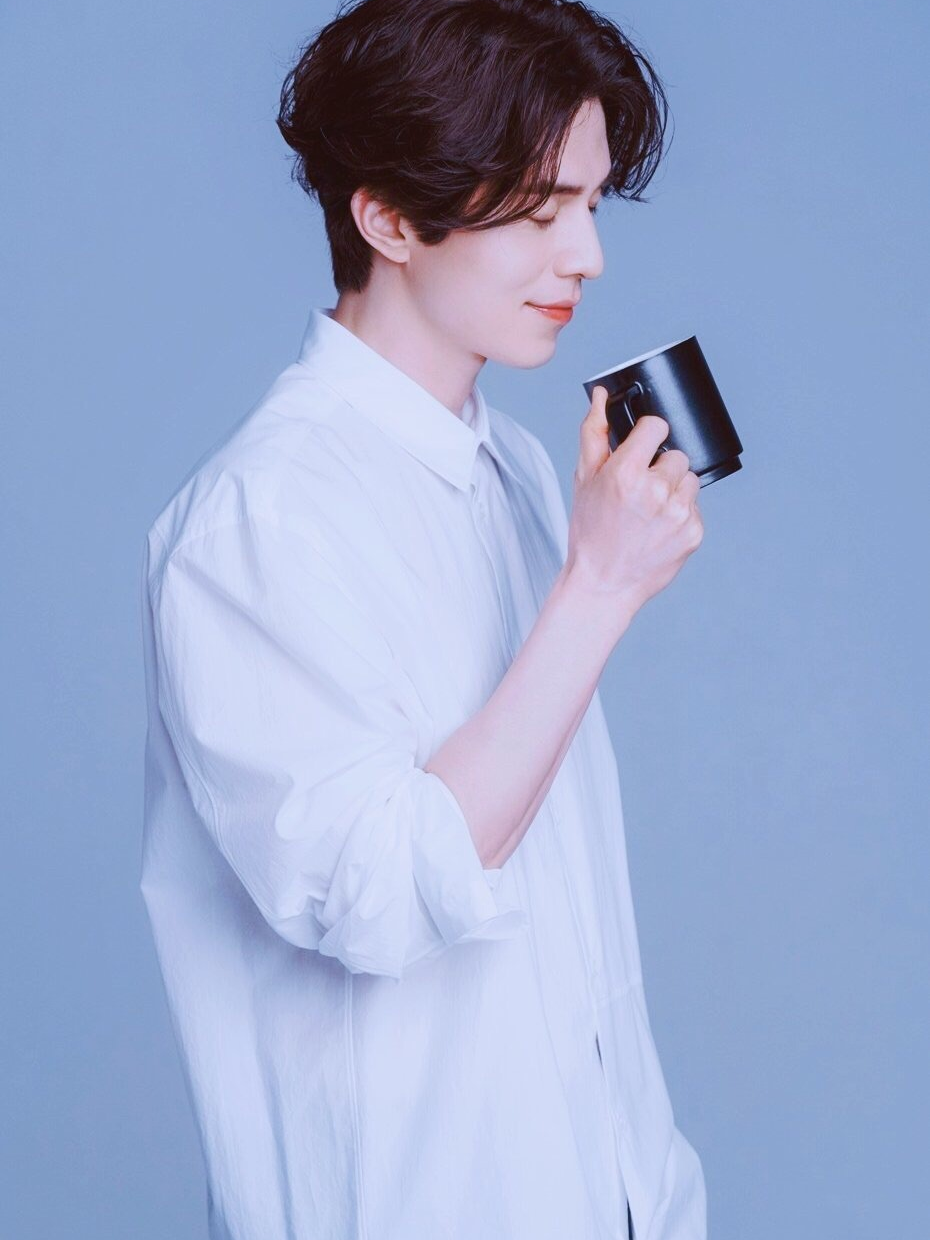 帅气的李栋旭不老的老李头