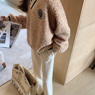 ●小女生穿搭●
要一直努力 因为有一天你也会是别人的梦想
cr.eidolonnn