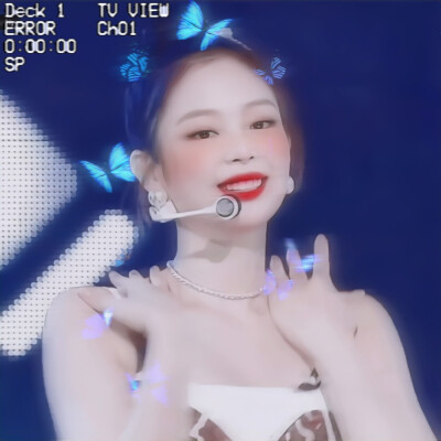 日暮れ収集屋.
蝴蝶少女/蝶々の少女.
姚熠.
#Jennie# #姚熠# #缭雾韩流社#
——
またのご光臨を歓迎いたします.