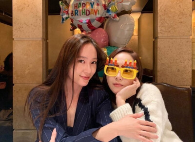 Jessica & Krystal