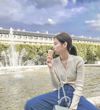 -.
但行好事
莫问前程