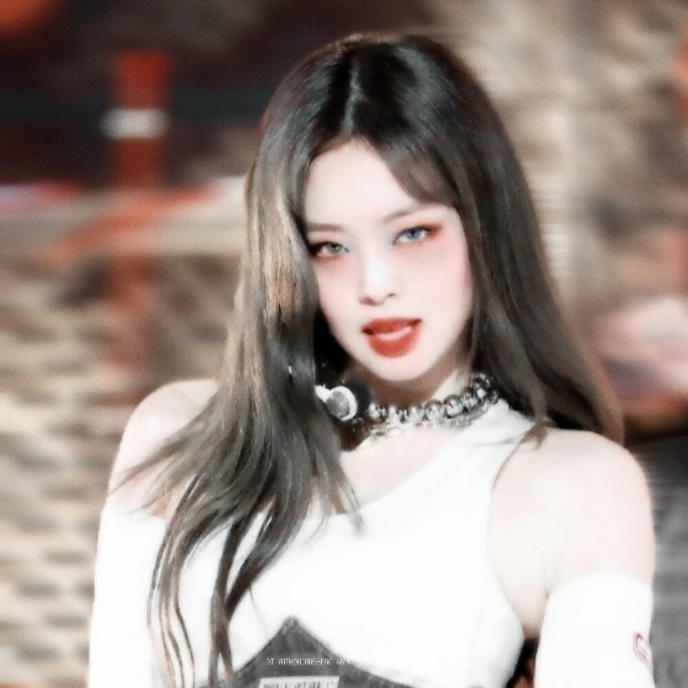 Jennie金智妮
二传注明dt渝州俊生or蒋以陌
BLACKPINK金智妮Jennie女艺人女爱豆头像舞台跳舞歌手唱歌