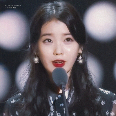 IU/李知恩
分享头像
©logo