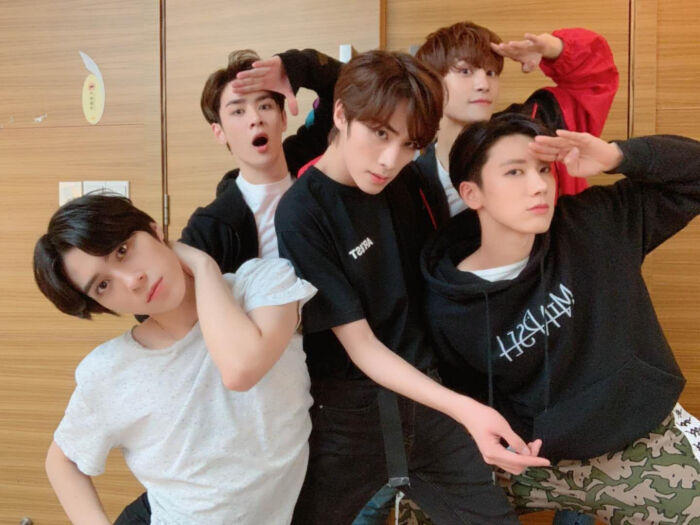 WayV