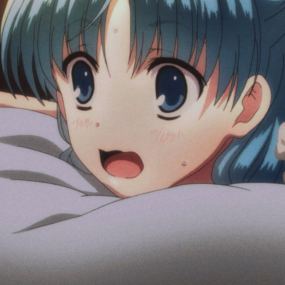 #末日三问# 自截头像
可以在我死之前吻我吗？