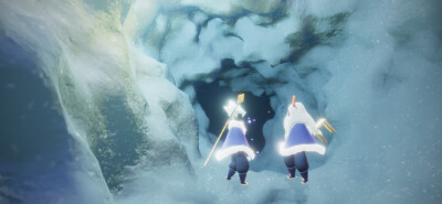 “你不会真以为光遇留住玩家的，是那些无趣的服饰集齐的先祖和一遍就过的剧情吧？”