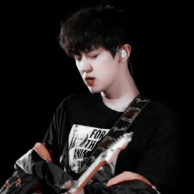 让我好好看清你的影子，撕破它的肮脏和欲望。