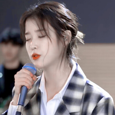 iu
c江玖