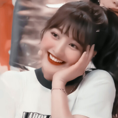 朴志效Jihyo