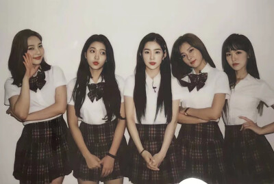 RED VELVET