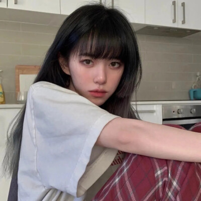 【头像】女生头像 by初见你497