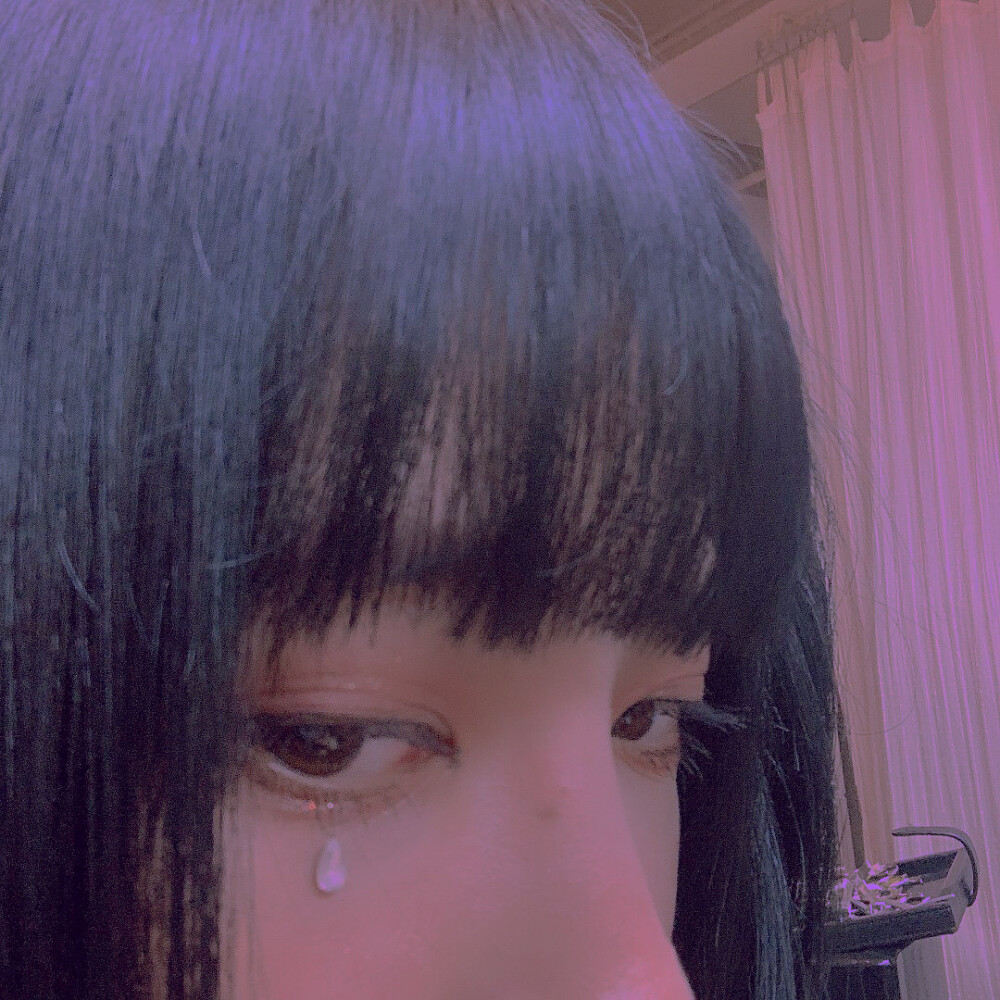 >许 佳 琪