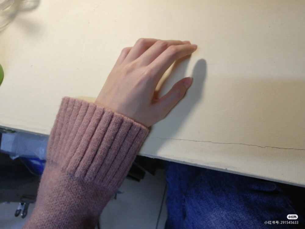手