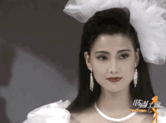 姚佩芳