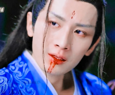  “原来是我的一厢情愿
褚璇玑你始终是个没有心的人”
琉璃美人煞//司凤∥成毅
©顾筱汐
原截顾筱汐（可二改专相册）