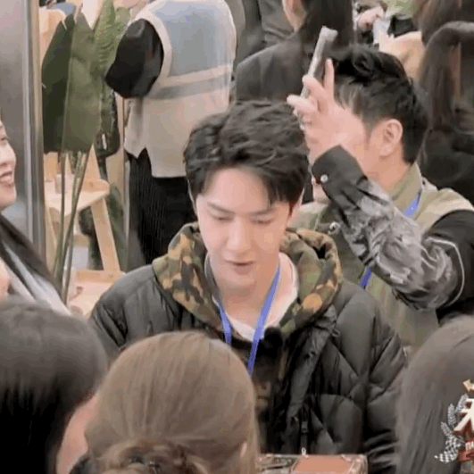 201129 天天向上GIF ♡特立独行酷小孩～♡