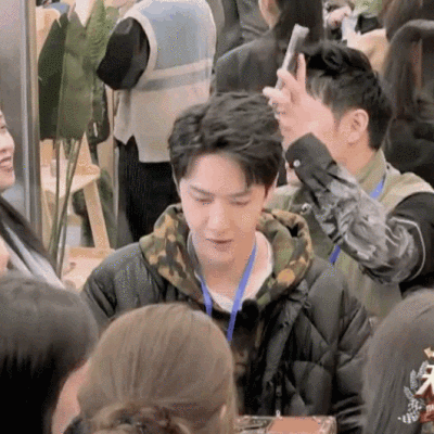 201129 天天向上GIF ♡特立独行酷小孩～♡