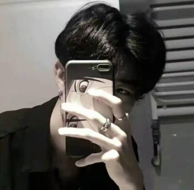 男生