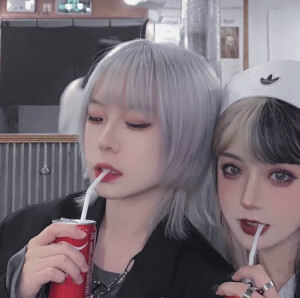 双人闺头