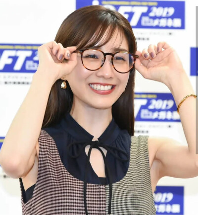 田中美奈实