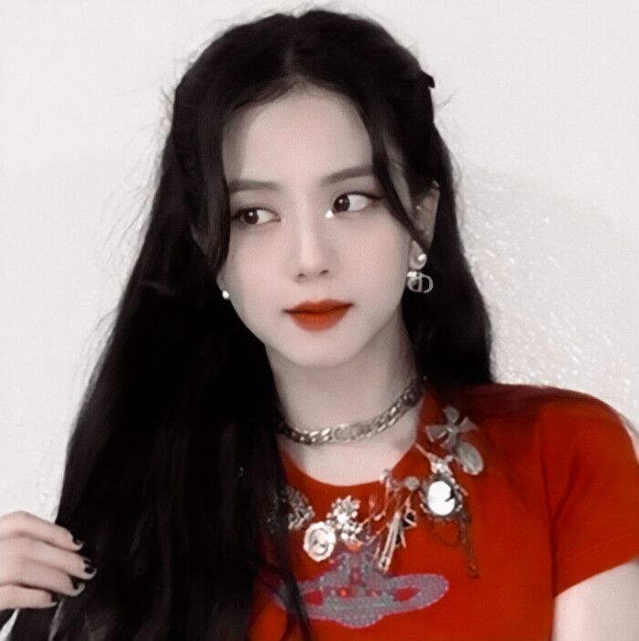 
· 花店不开了 花继续开 ·
#JISOO
背景图江秦