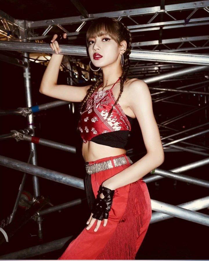 BLACKPINK Lisa 头像壁纸美图