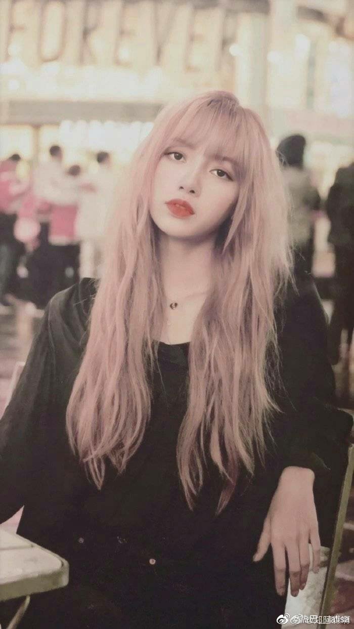 BLACKPINK Lisa 头像壁纸美图