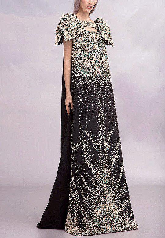 黎巴嫩Hussein Bazaza ‘Amal’ Fall 2019 Haute Couture Collection，刺绣和钉珠很独特，喜欢这个设计师的高定，辨识度极高。