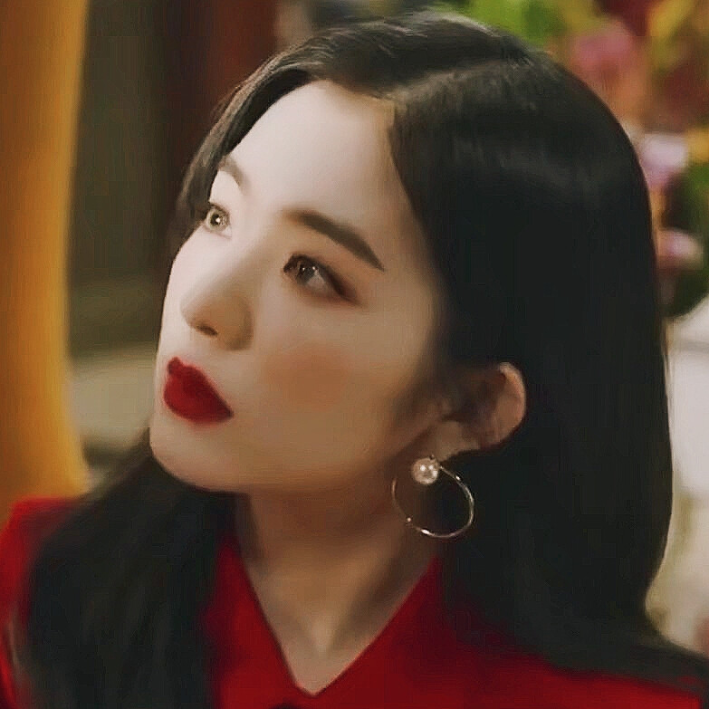 Irene|朩乜
港 风 小 现.