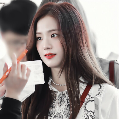 
/Jisoo金智秀 宋欢妤 ©®offthepage_js
