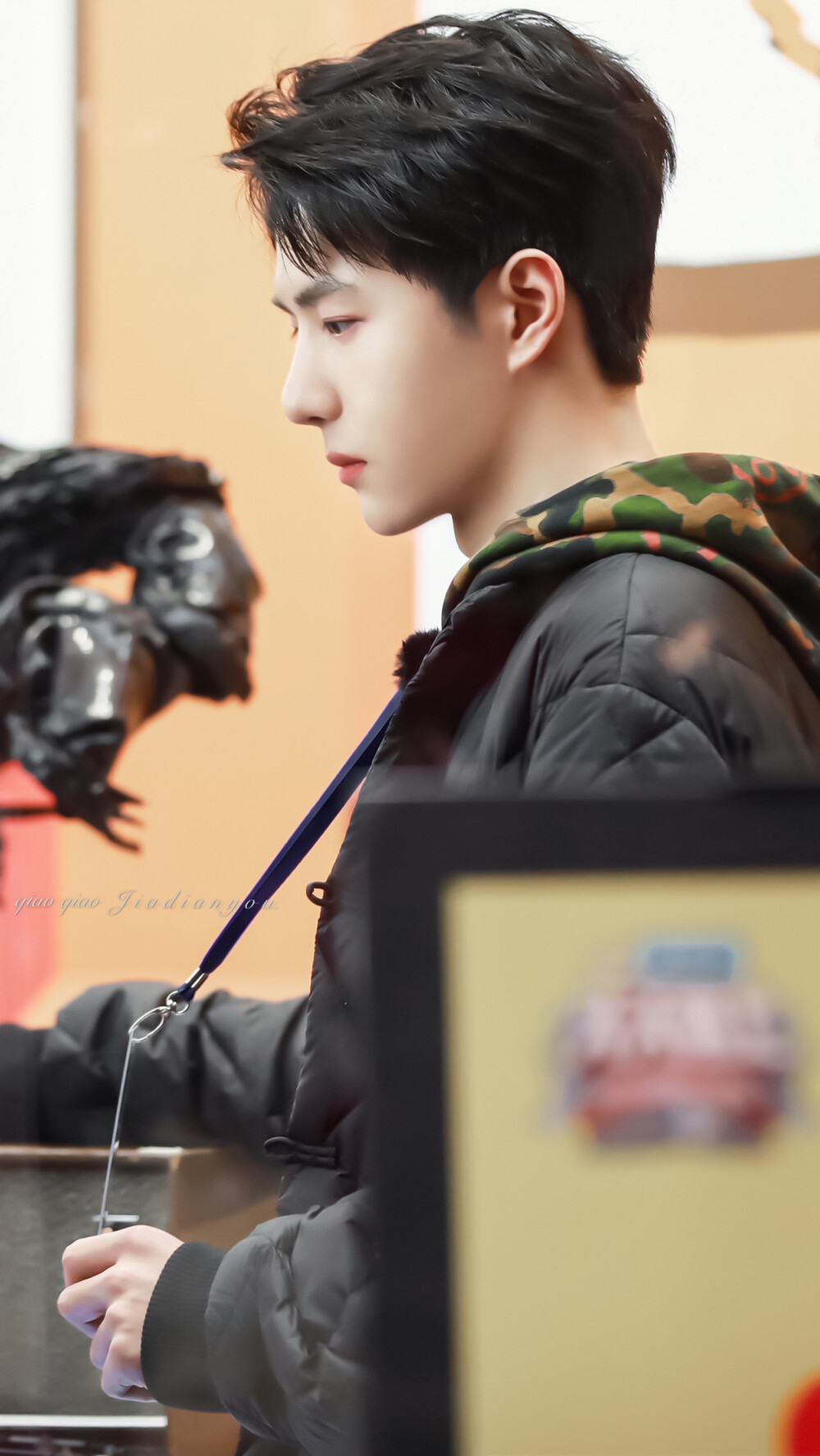 王一博壁纸天天向上2020