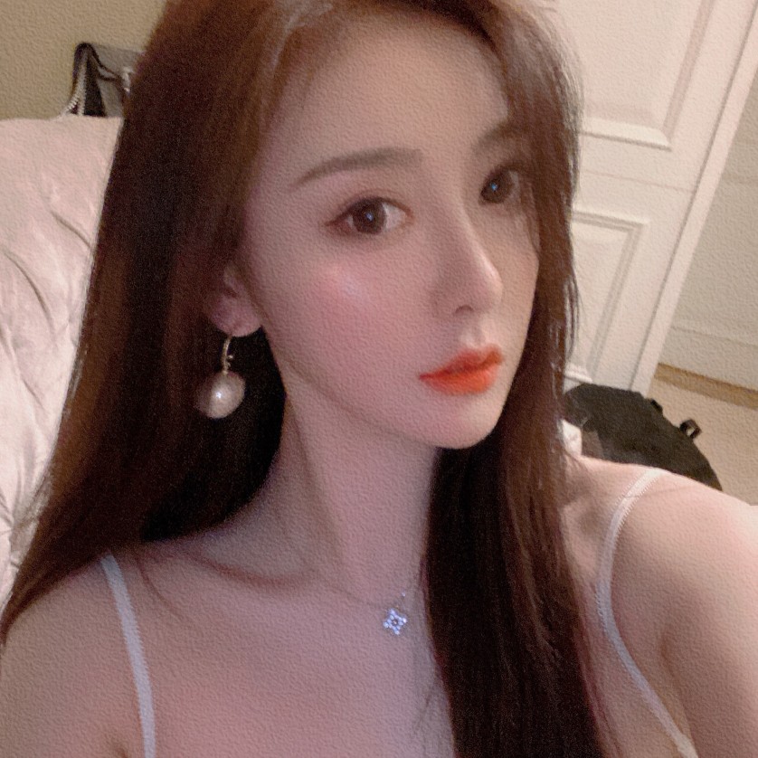 女头 诗梦瑶