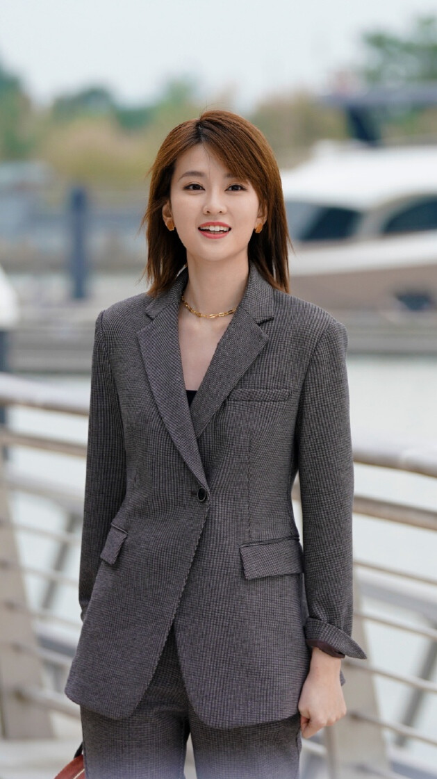 小风暴之时间的玫瑰林沃乔欣