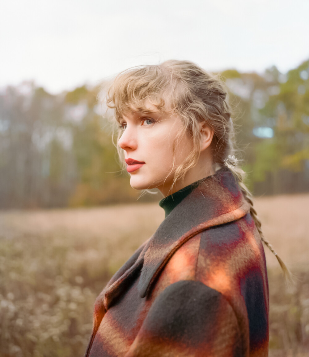 Taylor Swift - evermore
[weibo@·泰勒斯威夫特图集·]