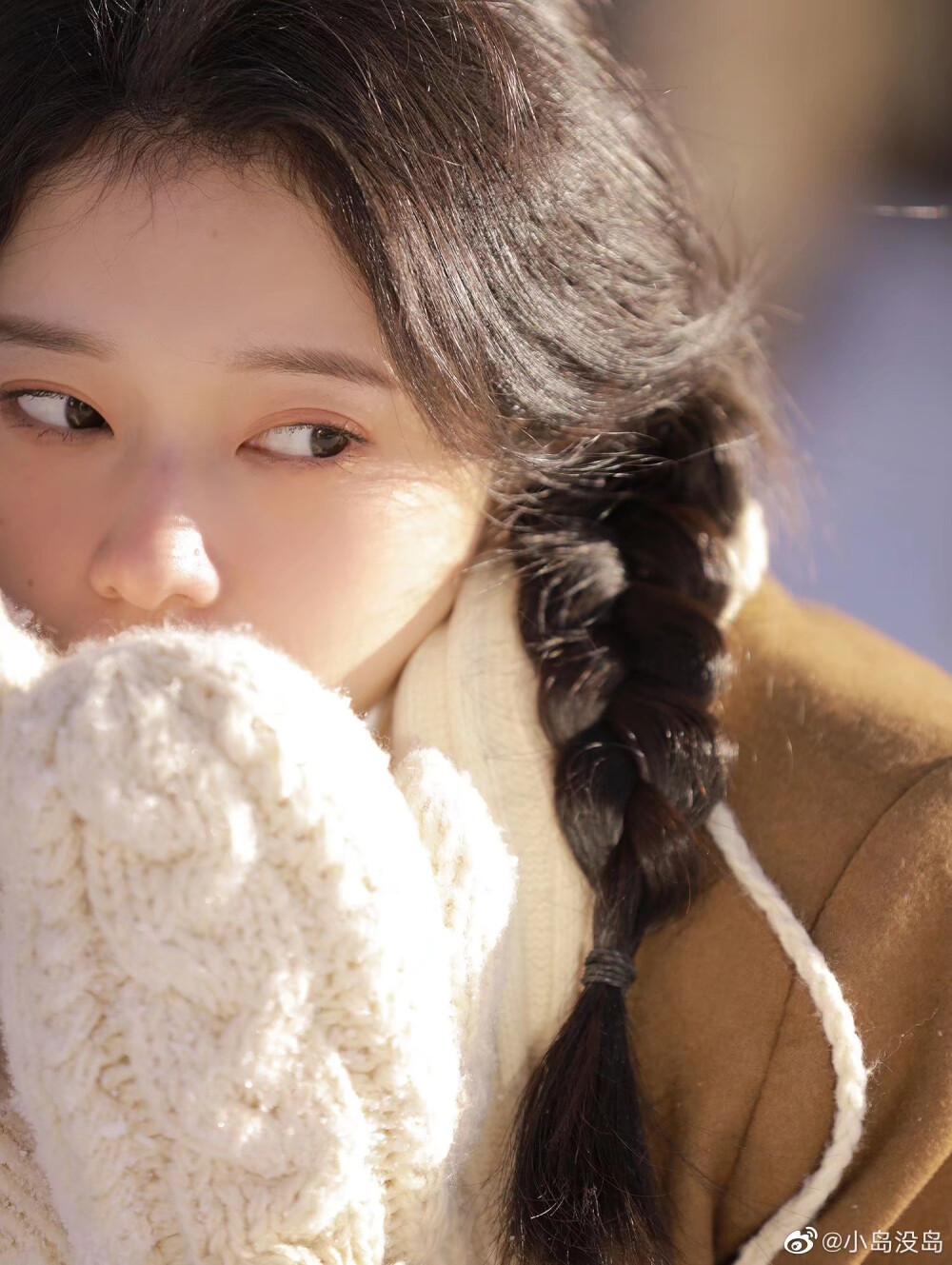 雪国来信
摄影@小岛没岛
出镜@西西里cc西 ​​​