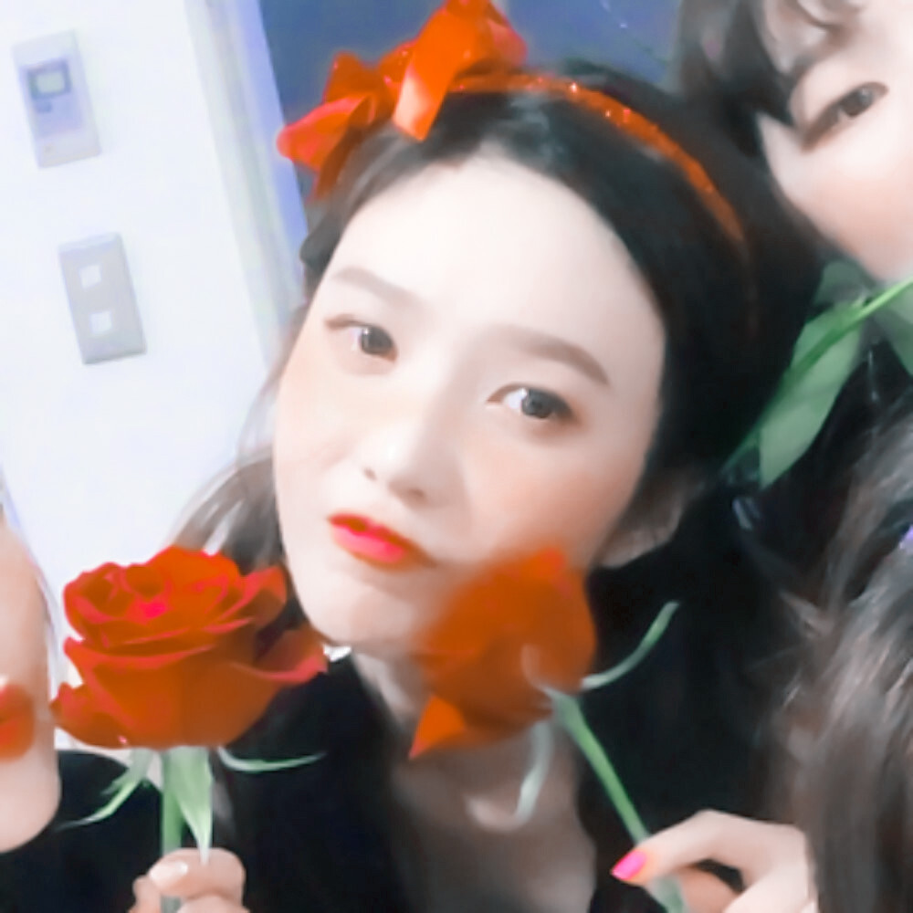 Red velvet 团头
