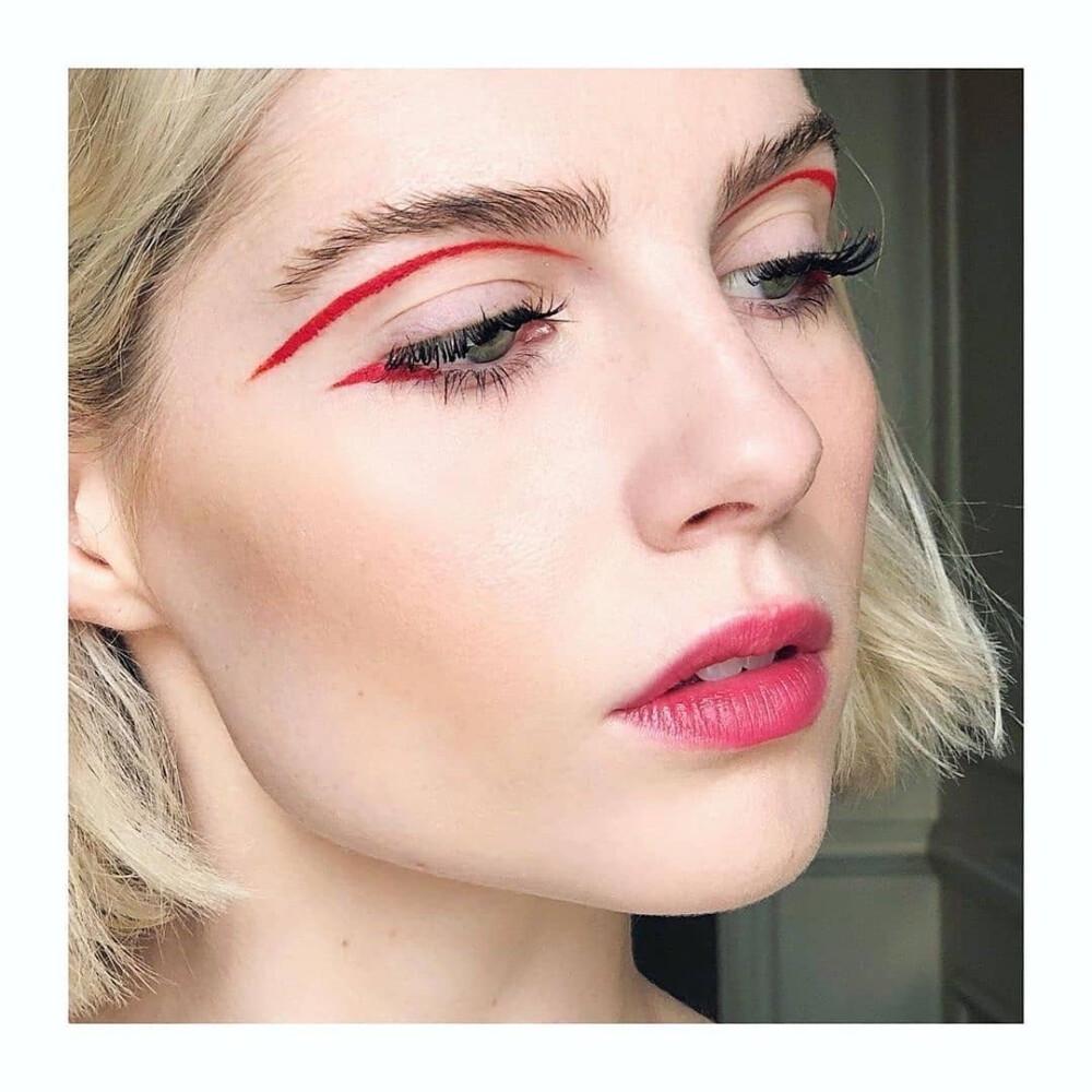 Lucy Boynton