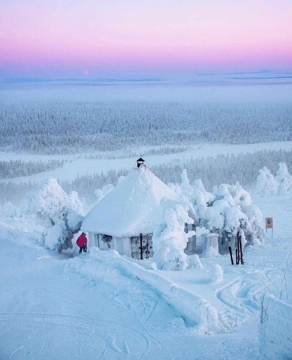  芬兰雪景
