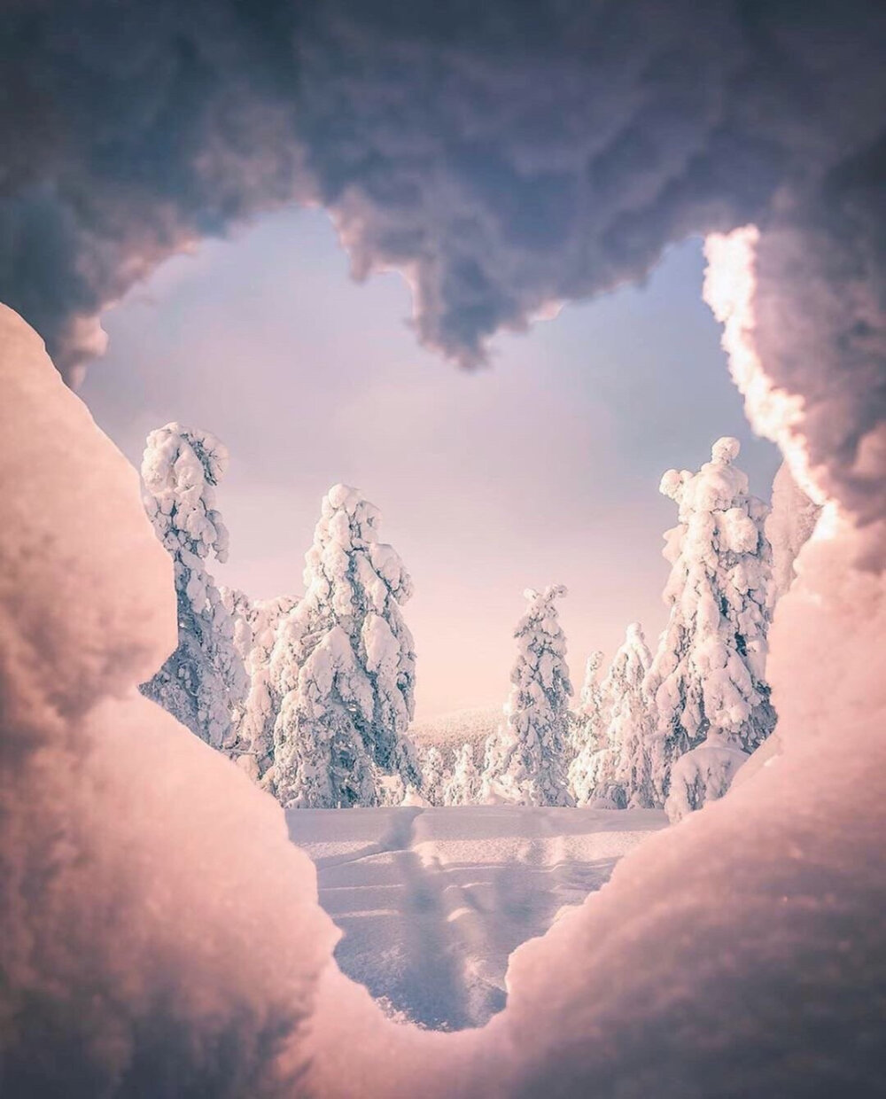  芬兰雪景
