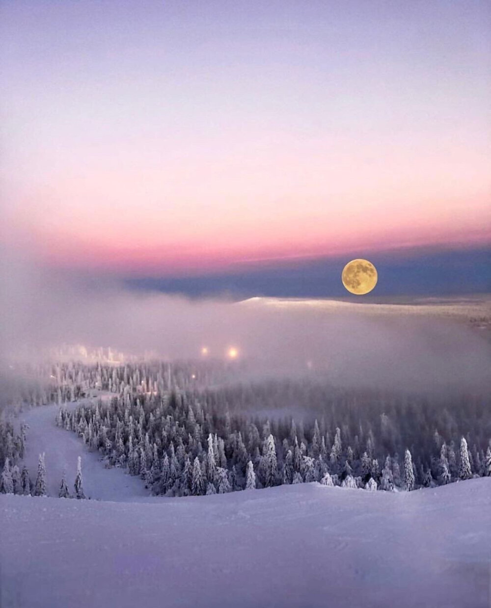  芬兰雪景
