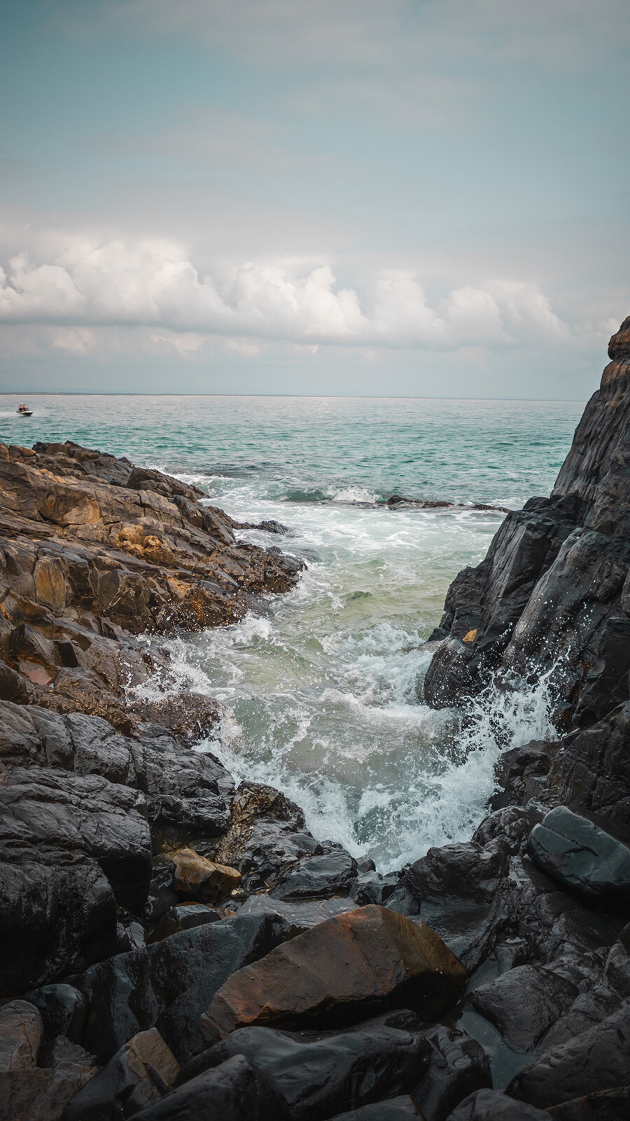 海浪背景图