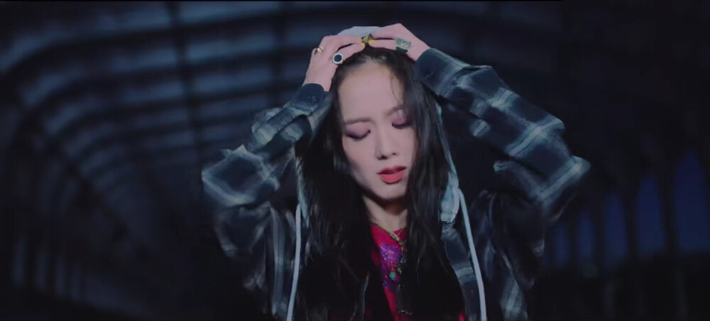 Lovesick Girls
Kim Jisoo