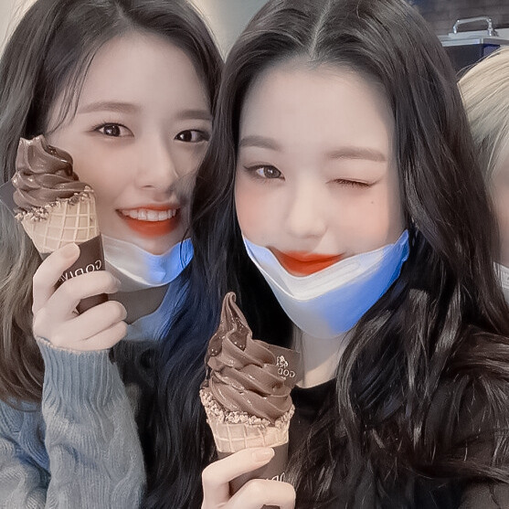  wonyoung の yujin *
背景乔殃