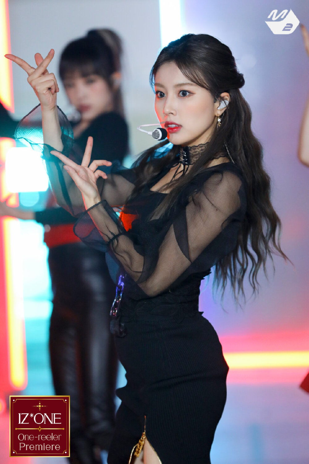 izone 张元英 宫脇咲良 曹柔理 崔睿娜 安宥真 矢