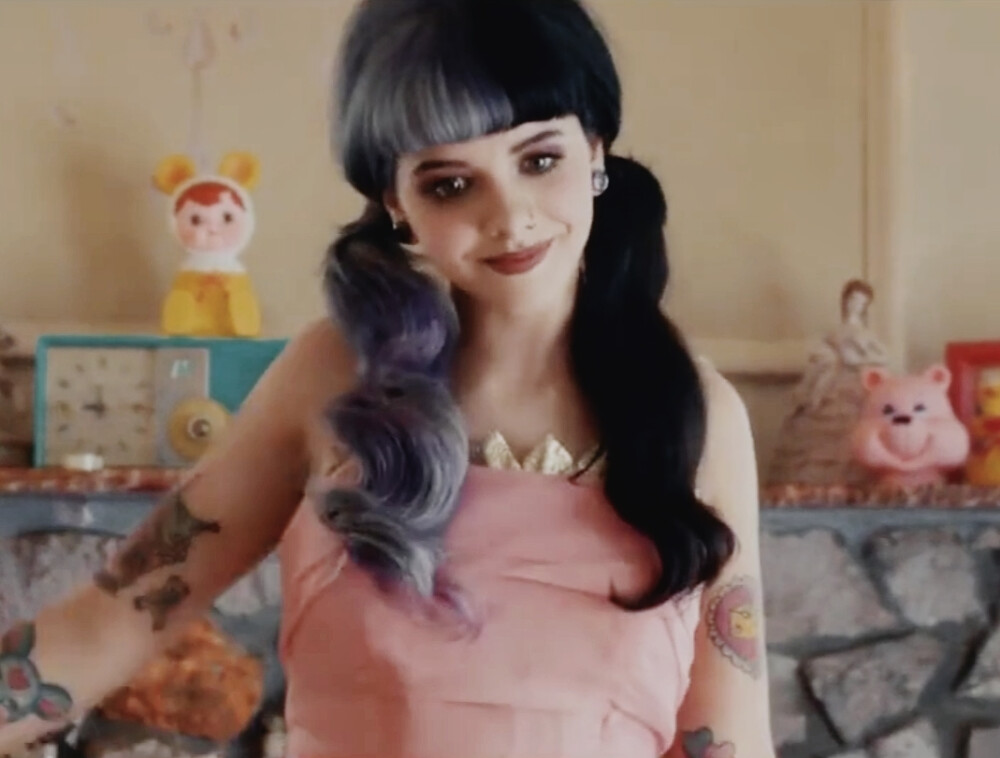 牙牙
Melanie Martinez