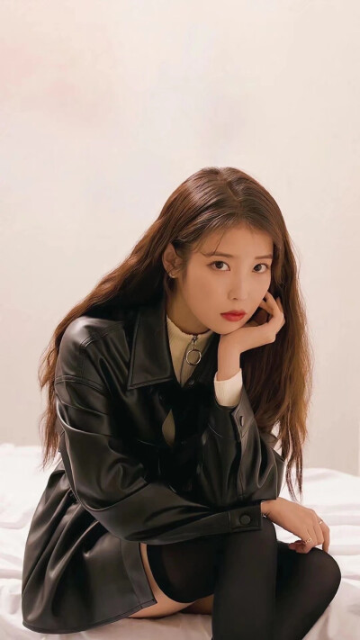 IU