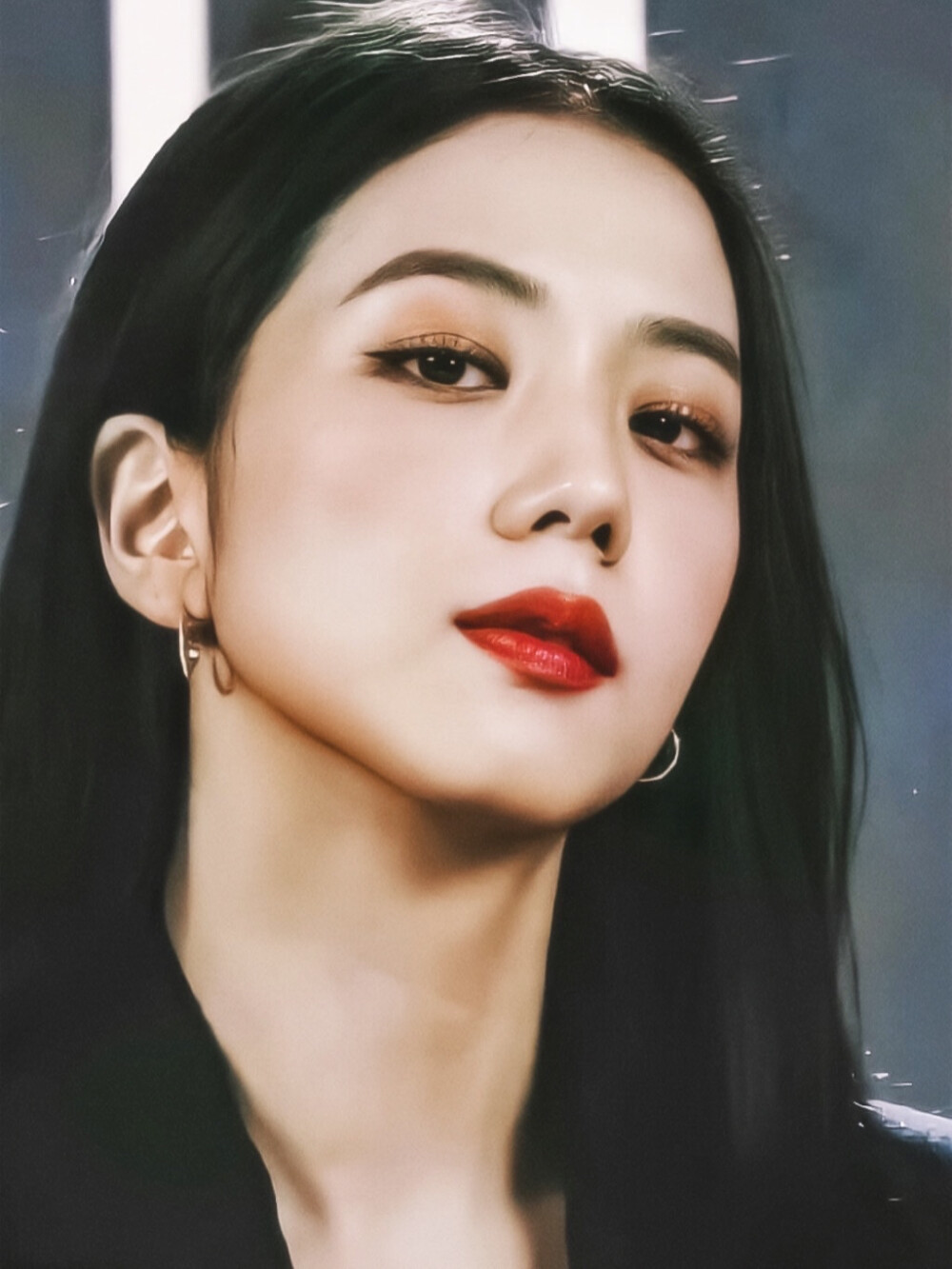 Jisoo 金智秀
cr：金智秀吃草莓吗